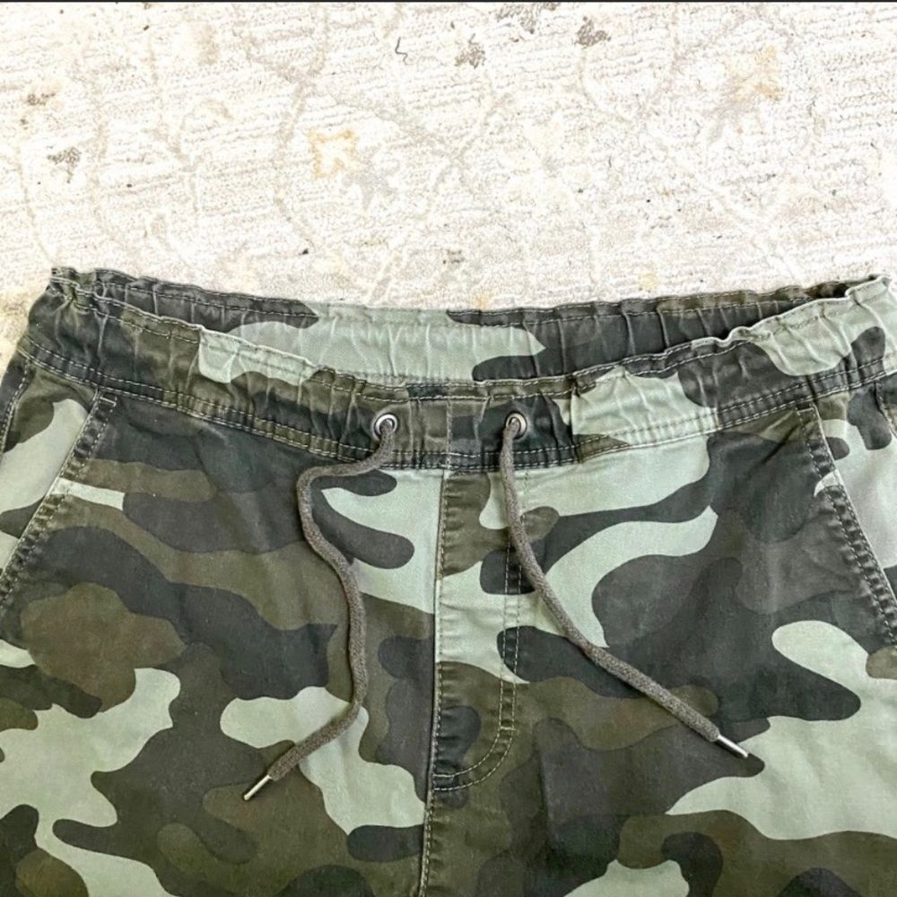 American Rag Camo Joggers - Picture 5 of 6